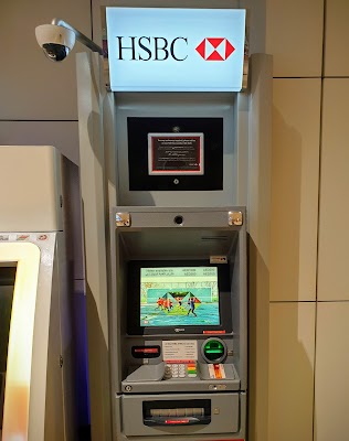 hsbc-atm-dubai-international-airport